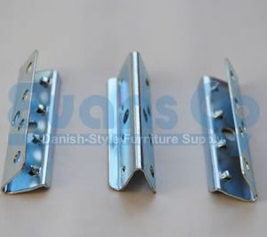90-degree angle metal grips